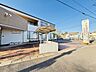 周辺：よしだファミリークリニック【診療時間：9：00〜12：00、16：00〜19：00休診日：水土午後・日祝　診療科目：内科、外科、整形外科、小児科、リハビリ科】 450m