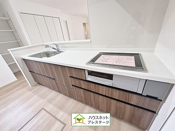キッチンを拡大表示