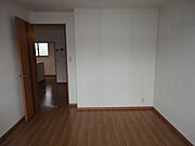 洋室(6.7帖)