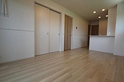 ライフランドD 2階2LDKのリビング/ダイニング