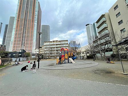 中丸子まるっこ公園(300m)