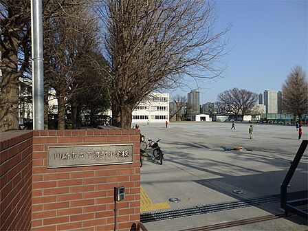 川崎市立下沼部小学校(1000m)