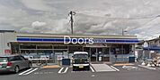 ローソン岡山庭瀬駅前店 221m