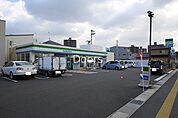 ファミリーマート岡山大供二丁目店 194m