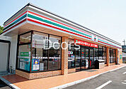 セブンイレブン岡山白石店 911m