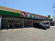 ジャパン　明石店 690m