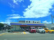 ローソン交野私部西店 170m