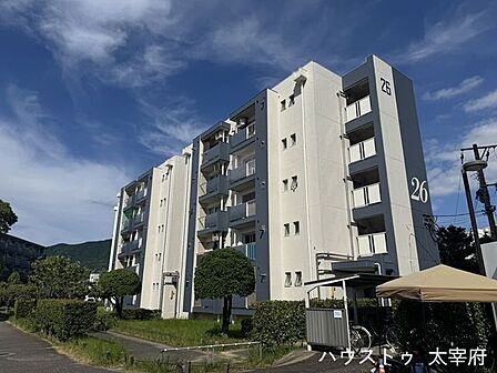 ■所在地：大野城市下大利団地■建物構造：ＲＣ地上5階 3階部分■駐車台数：空有■現況：空家■引渡日：相談