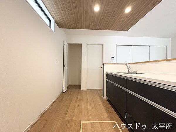 キッチンを拡大表示