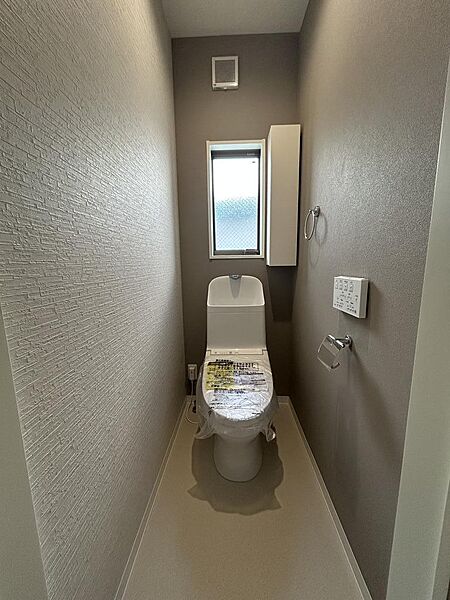 トイレを拡大表示