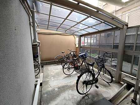 自転車置き場