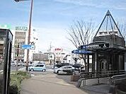 本山駅(名古屋市交通局　名城線) 徒歩10分。 750m