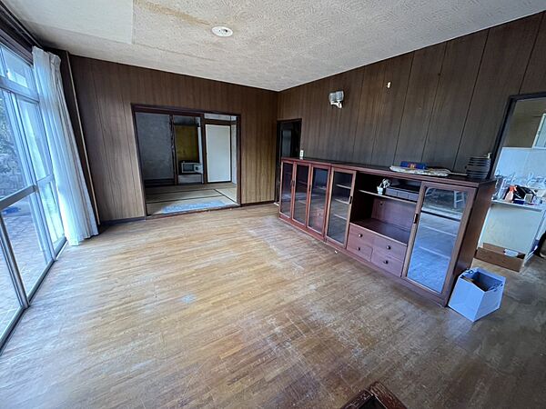 洋室