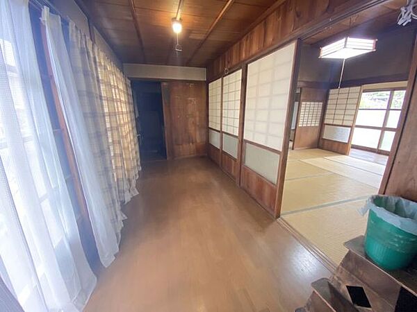 室内