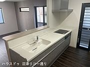 1階 キッチン