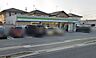 周辺：ファミリーマート姫路亀山店 徒歩7分。 500m
