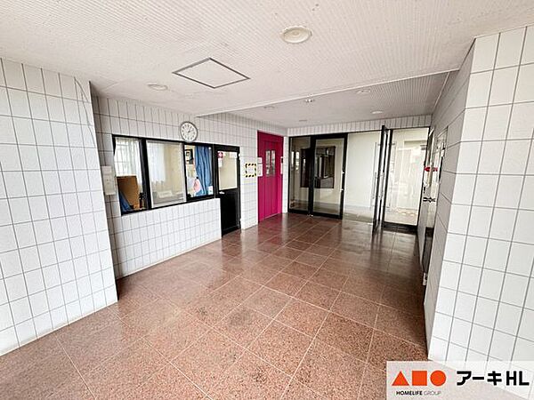 エントランスを拡大表示