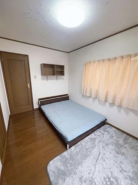寝室を拡大表示