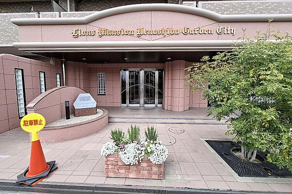 エントランスを拡大表示