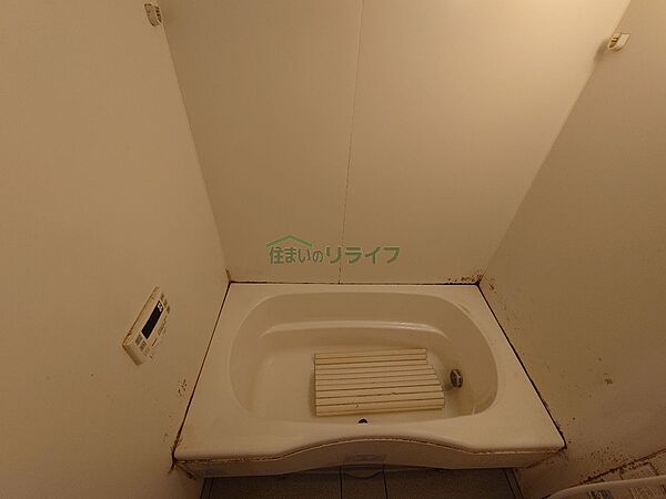 apartment 東京都千代田区永田町２丁目17-3
地図を見る