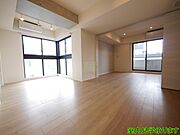 パークハビオ平河町の居間・リビング