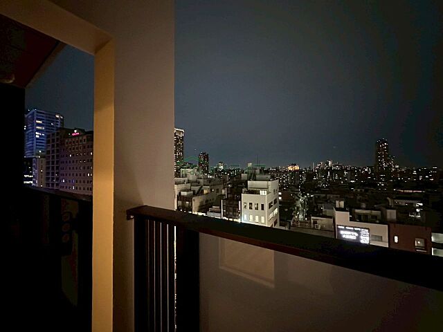 バルコニー