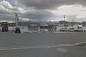 ローソン 八幡楠橋南店（506m）