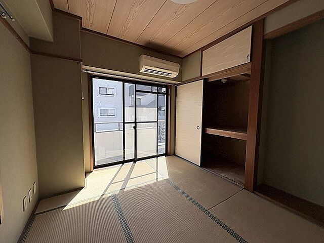 寝室