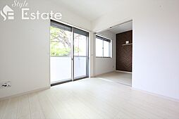 VILLA桜山 303 3階1LDKのリビング/ダイニング