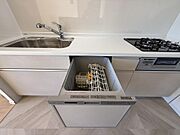 ビルドイン食洗器で洗い物も楽々！