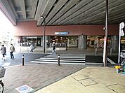 小田急線豪徳寺駅