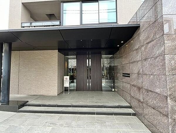 エントランスを拡大表示