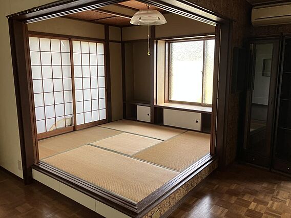 1階和室（リビ...