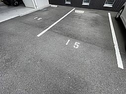 6 / 11