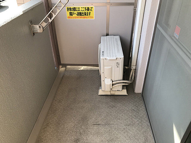 バルコニー
