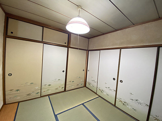 寝室
