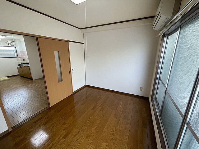 寝室
