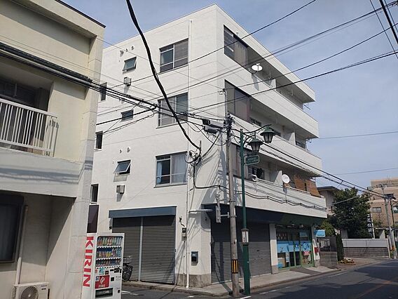2026年8月...