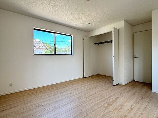 寝室を拡大表示