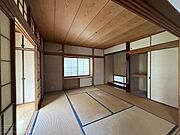 ＊和室＊い草の香りに癒される和室♪客間としてもご利用でき、日本の伝統を感じられる落ち着いた空間です♪