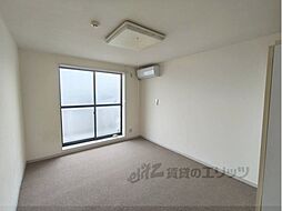 近鉄橿原線 大和八木駅 徒歩10分の賃貸アパート 2階1Kのリビング/ダイニング