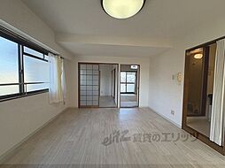 ベルビュ離宮 601 6階2LDKのリビング/ダイニング