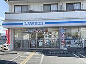 ローソン　橿原木原店まで240メートル