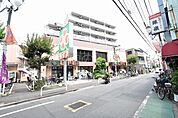 ライフ　武蔵小山店 671m