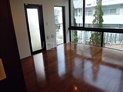 カスタリア目黒長者丸 1階ワンルームのリビング/ダイニング