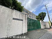 八戸ノ里東小学校 830m