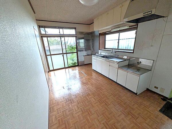 キッチンを拡大表示
