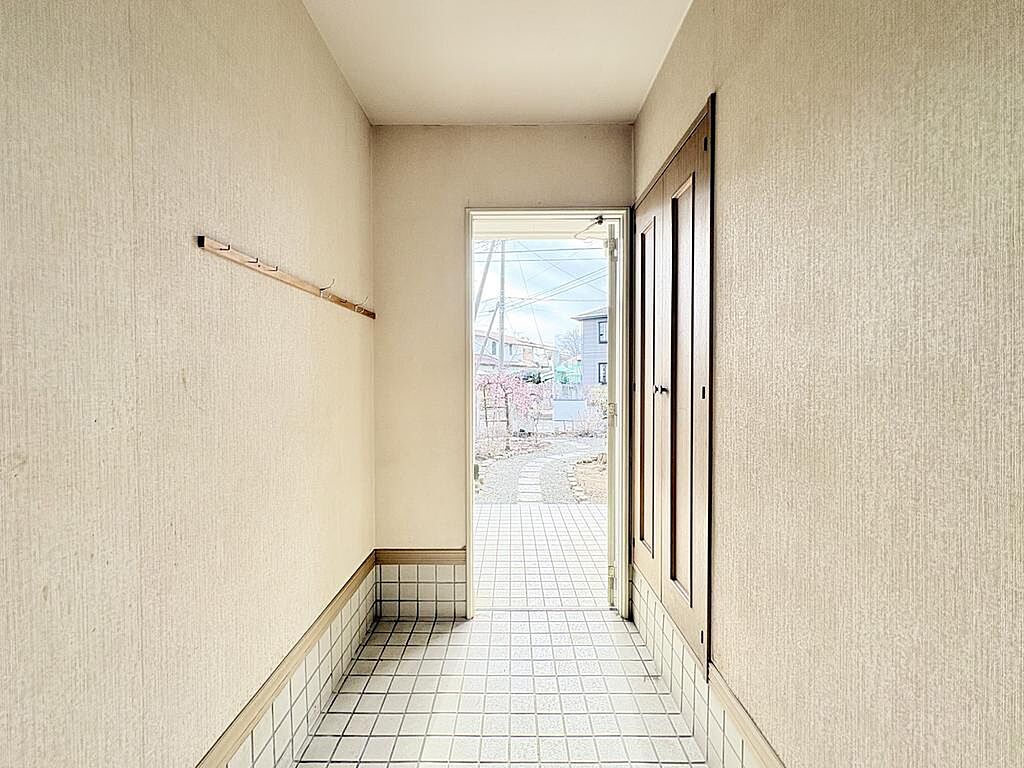 Image 77