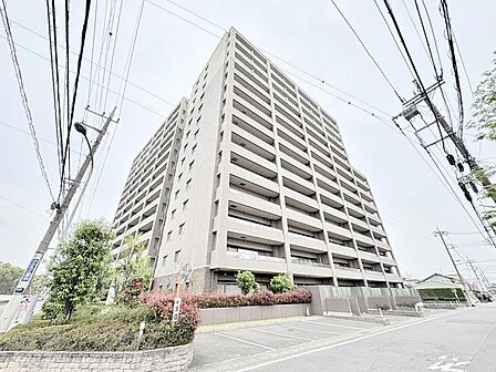 本日、お部屋の中を見学できます。お問合せください。