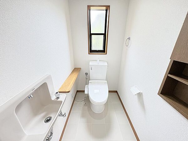 トイレを拡大表示